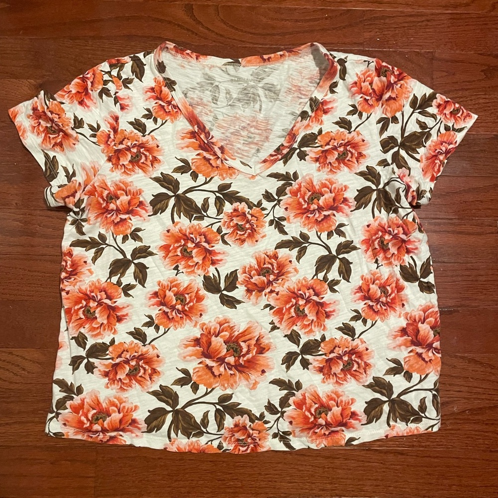 Old Navy Orange Floral V-Neck Tee